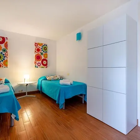 Vicino Al Mare-parcheggio Privato A 5km Da